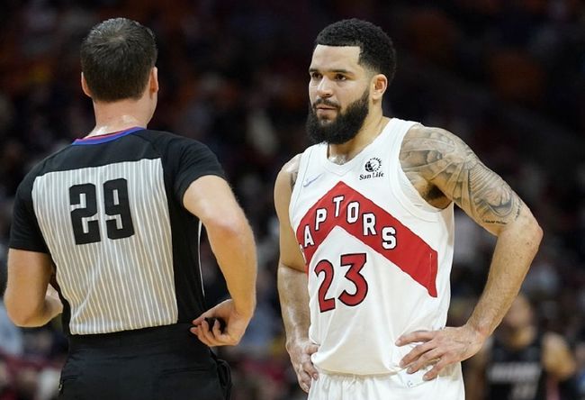 狼队的较量 狼队的较量