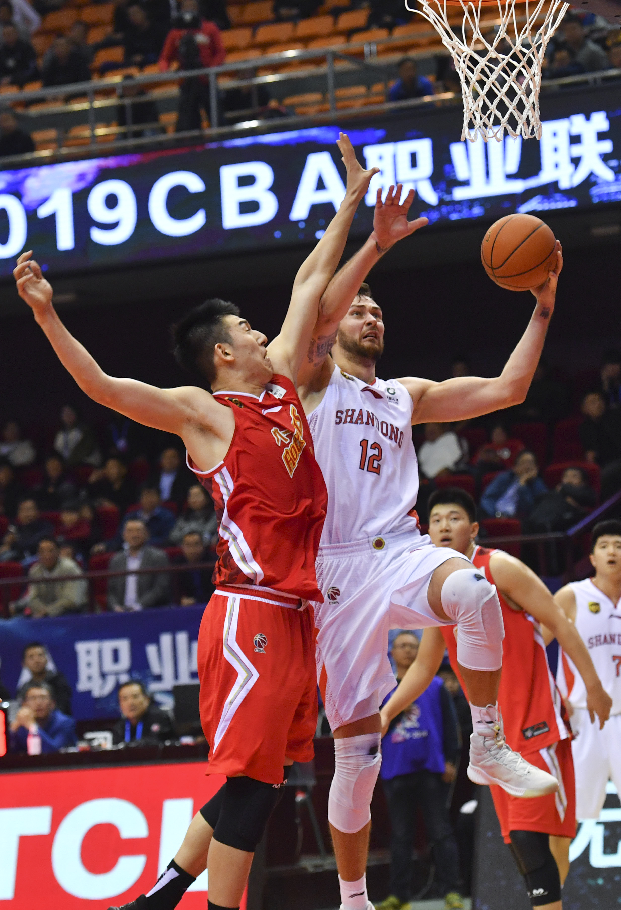 在弱紧人群 在弱紧人群